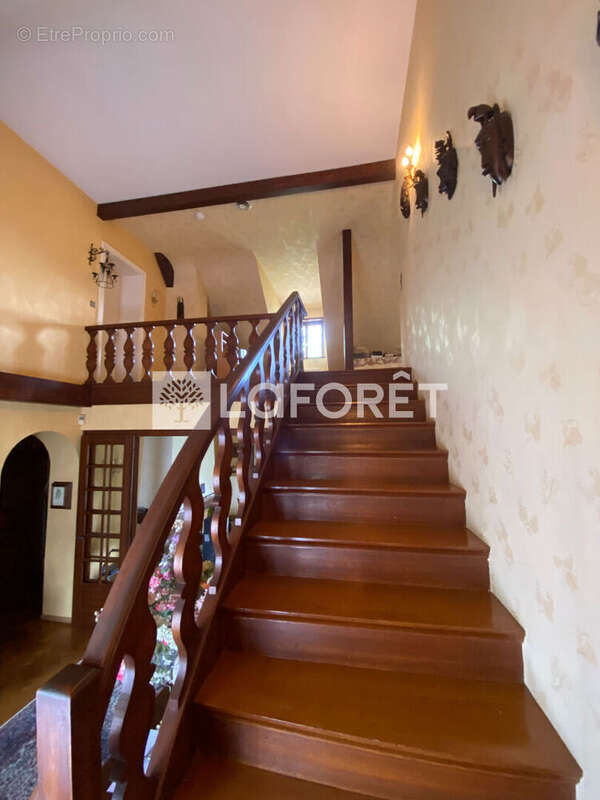 Maison Sierentz 7 pièce(s) 184m2 - photo 11