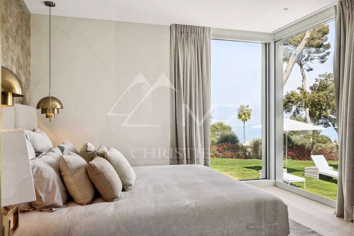 Villa Neuve de Luxe avec Vue Panoramique sur la Mer - photo 13