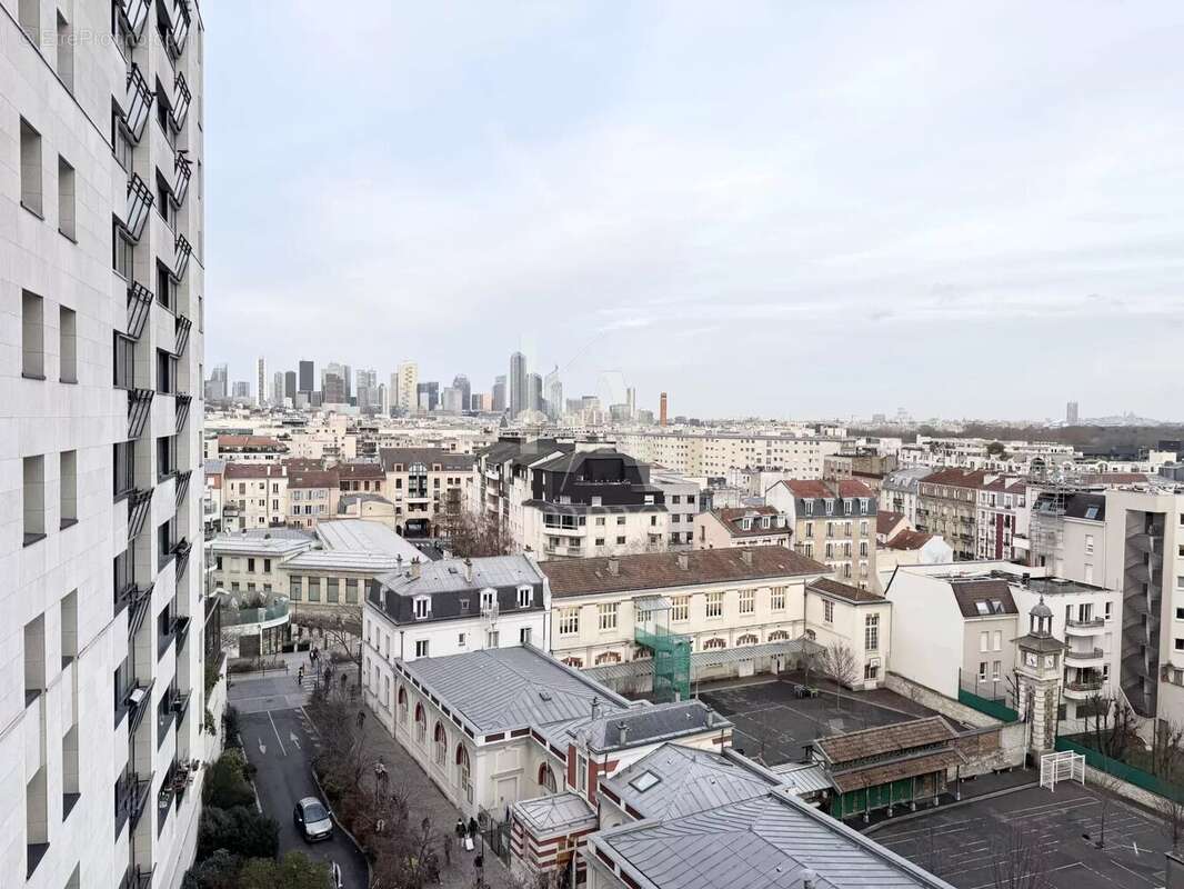 Appartement à SURESNES