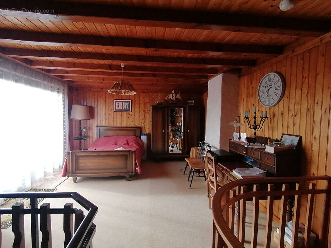 Maison à COMMEQUIERS