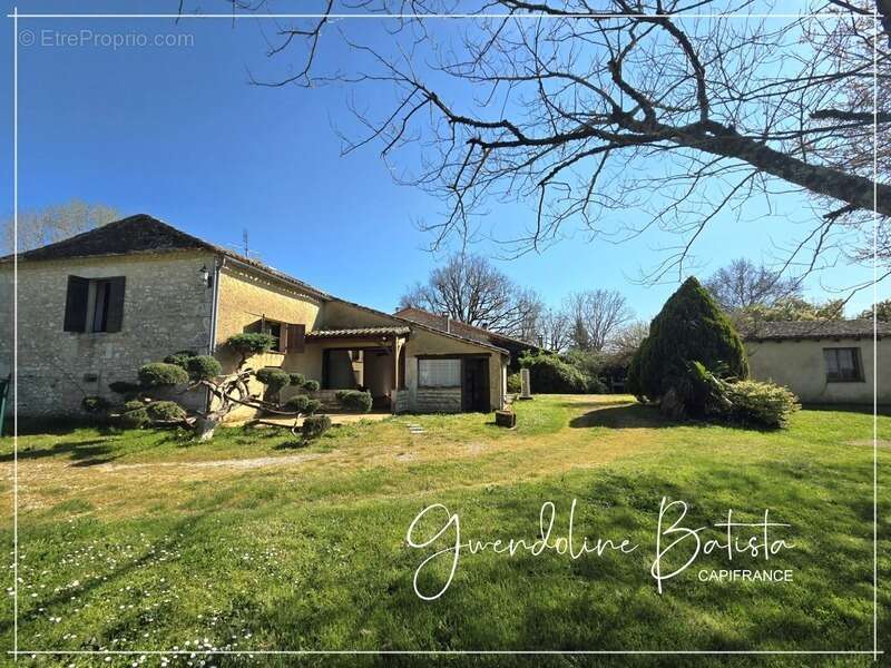 Maison à GAGEAC-ET-ROUILLAC