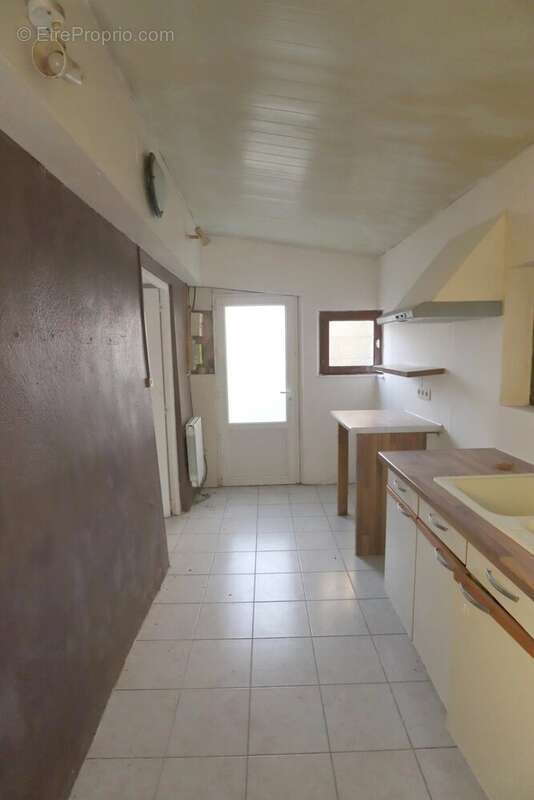 Maison à CARHAIX-PLOUGUER