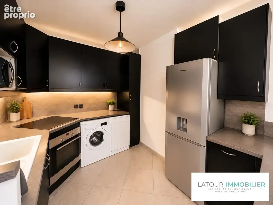 Appartement 2 pièces 50 m² à vendre à Bourgoin-Jallieu (38300) - photo 4