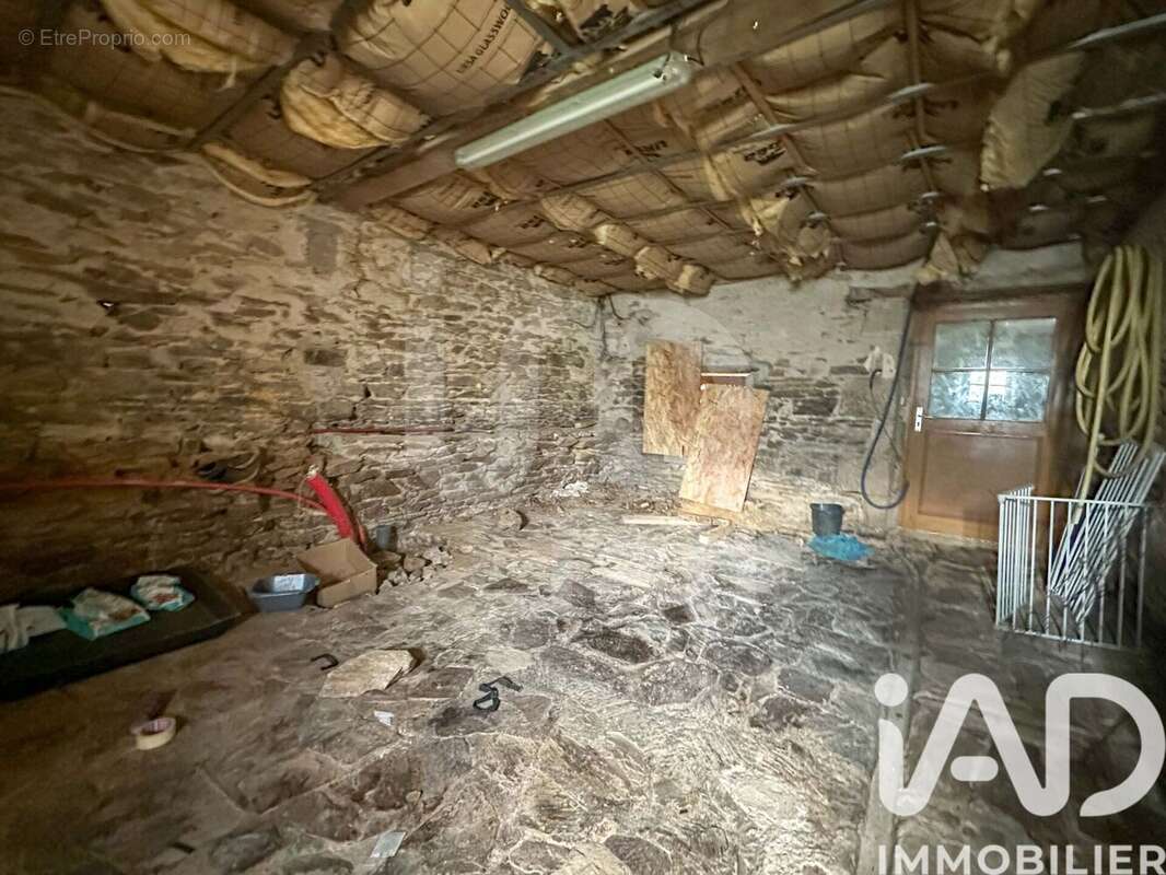 Photo 7 - Maison à PERASSAY