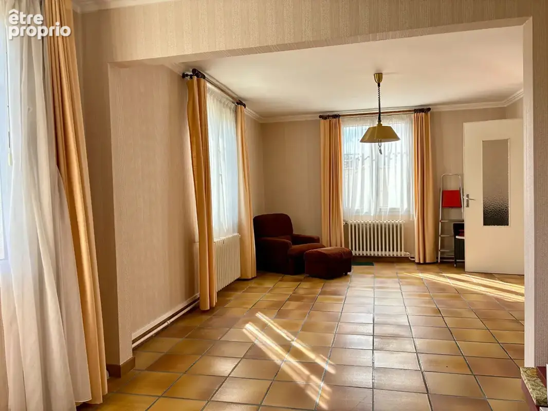 Maison vivable de plain-pied avec jardin, garage et beau potentiel ? Beauvais - photo 4