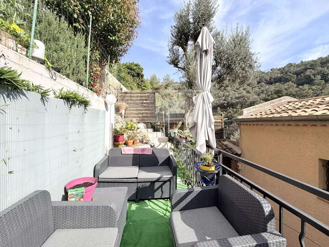 Appartement à ROQUEBRUNE-CAP-MARTIN
