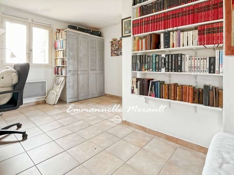 Maison à BAGNOLS-EN-FORET