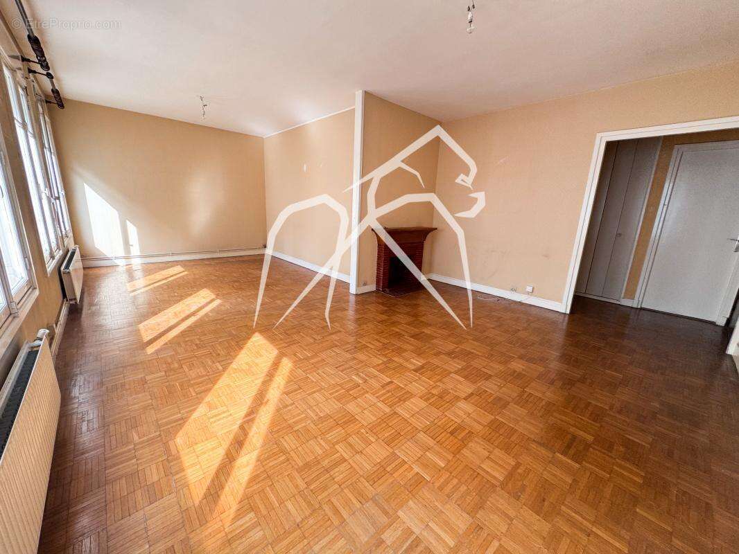 Appartement  3 pièces  Rouen Hypercentre pieton  81m² - photo 2