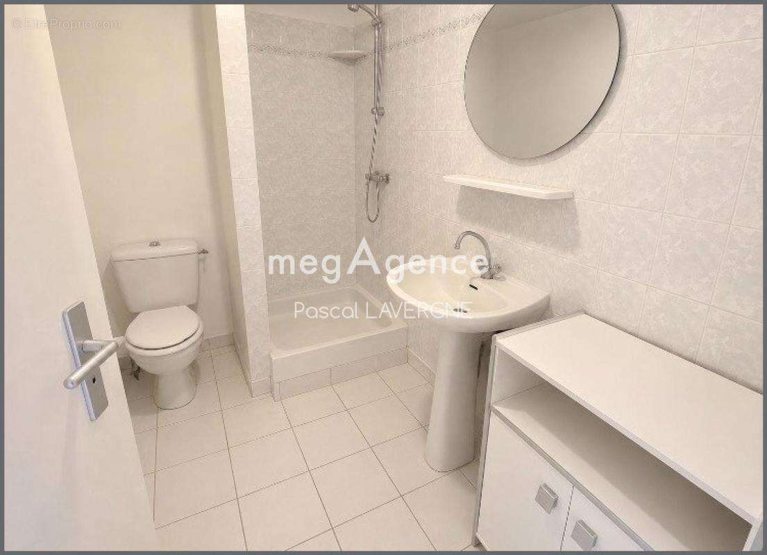 Appartement - Centre-ville de Saint-Gilles-Croix-de-Vie - photo 6