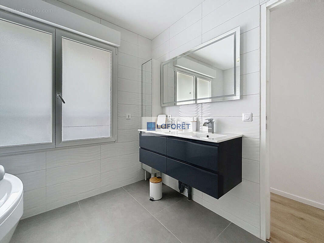 Maison à SARTROUVILLE