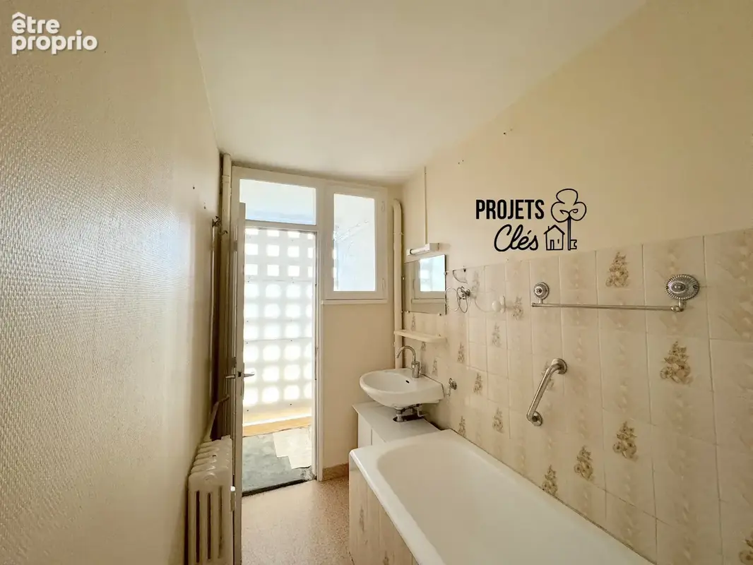 Appartement 2 chambres - Quartier des Roses - garage et cave - photo 7