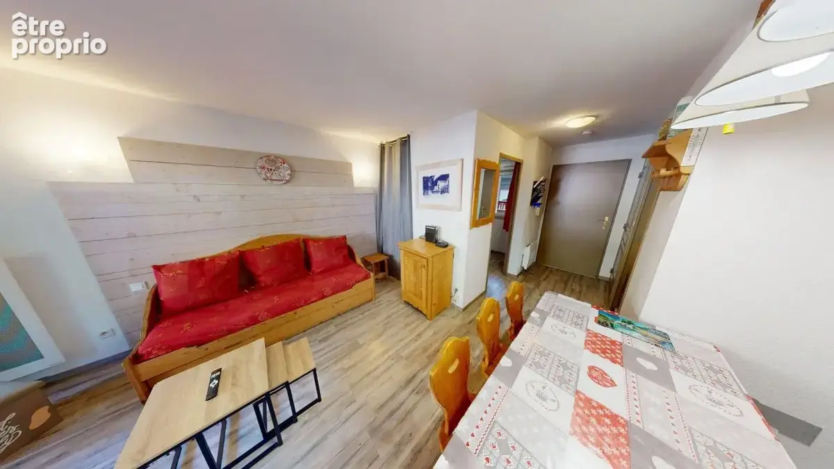  Bagnères-de-Luchon – T2 bis de 36 m², balcon ouest, parking, résidence avec piscine – 118 000 €  - photo 2