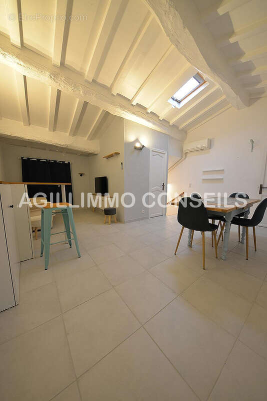 Maison à PUGET-SUR-ARGENS