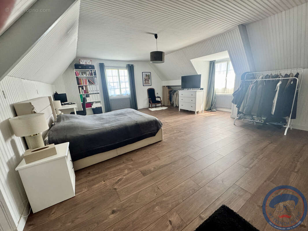 Maison à MONTLOUIS-SUR-LOIRE