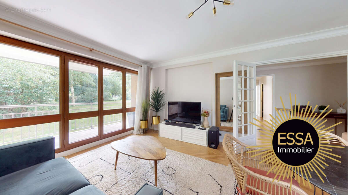 Appartement à VELIZY-VILLACOUBLAY