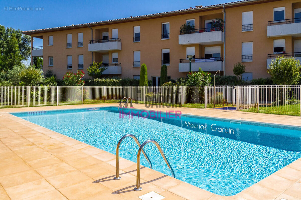 Appartement à L'ISLE-SUR-LA-SORGUE