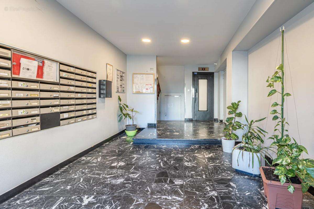 Appartement à THIAIS