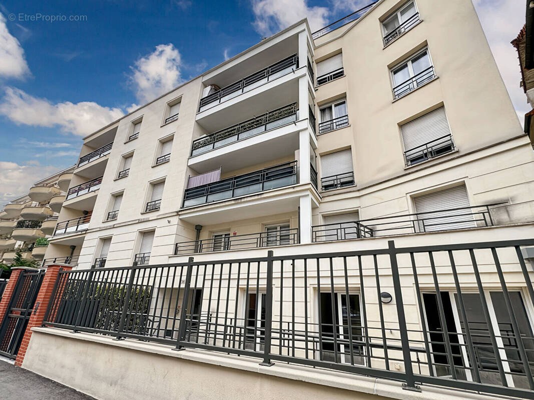 Appartement à ROSNY-SOUS-BOIS