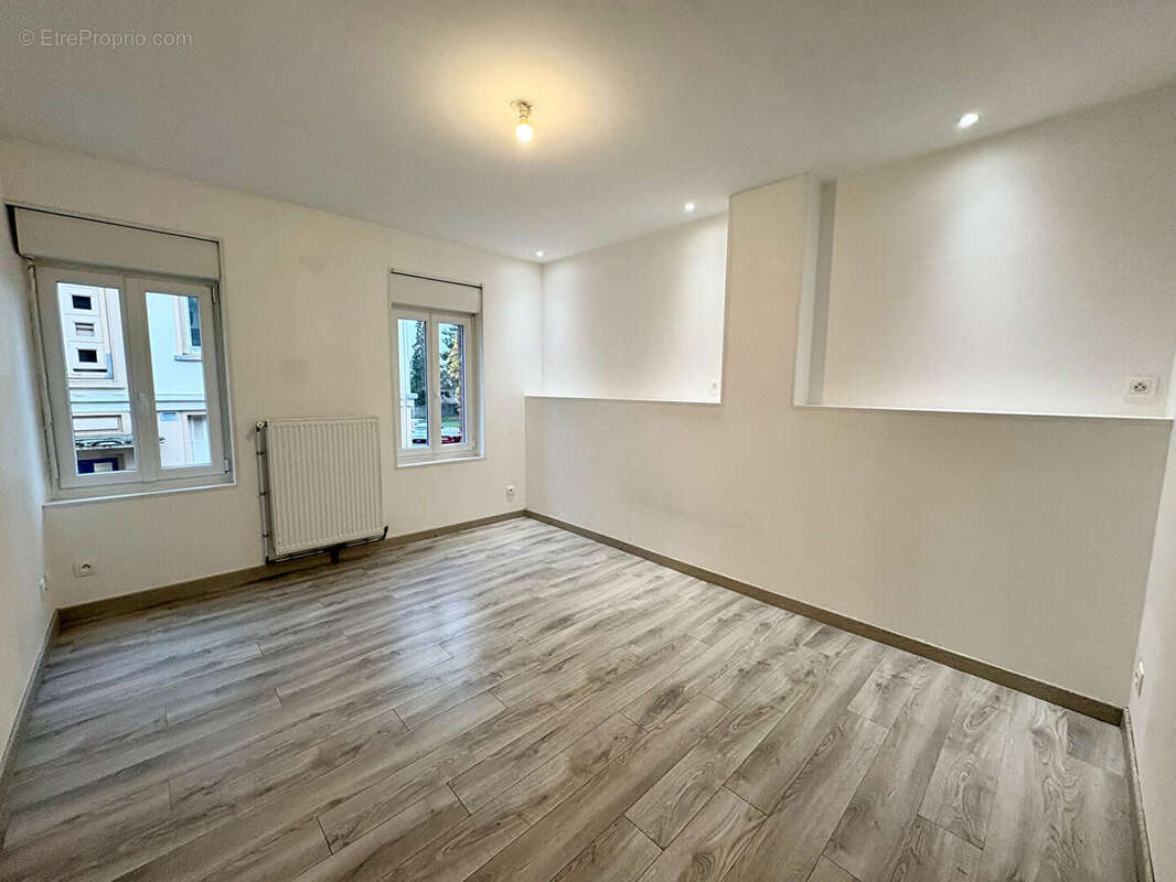 Maison à SAINT-QUENTIN