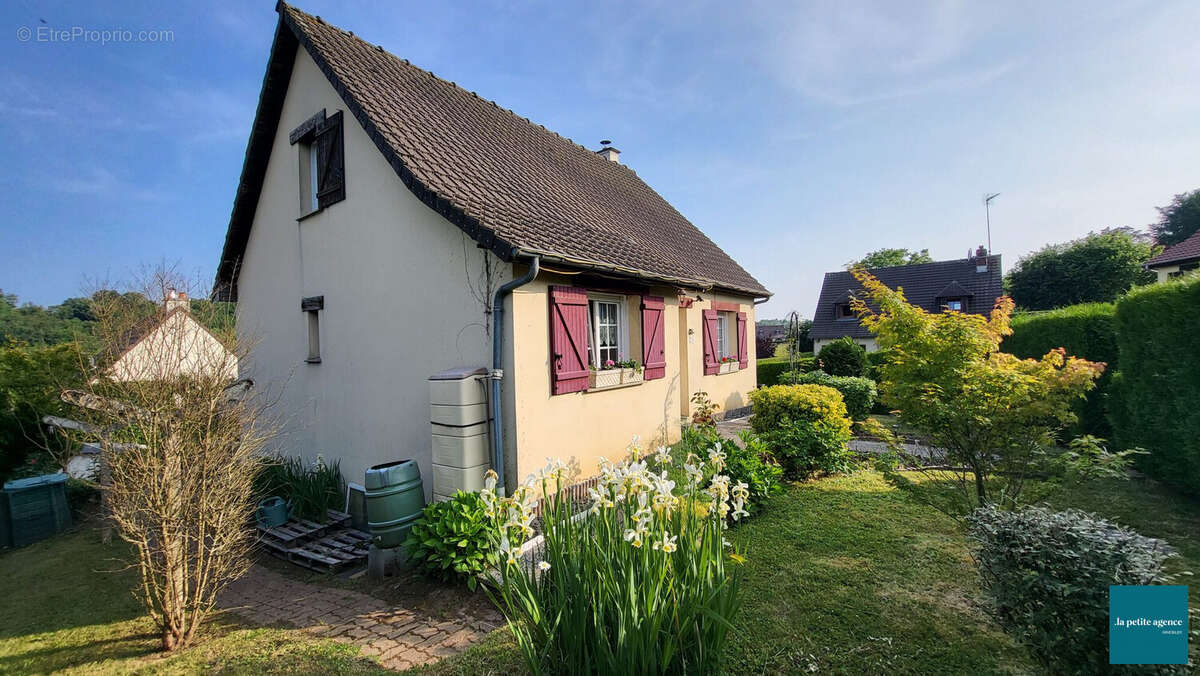 Maison à SAINT-DESIR