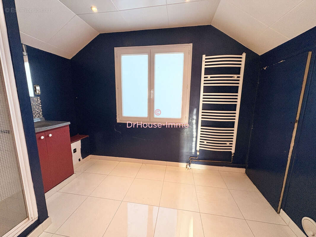 Maison à MANTES-LA-VILLE