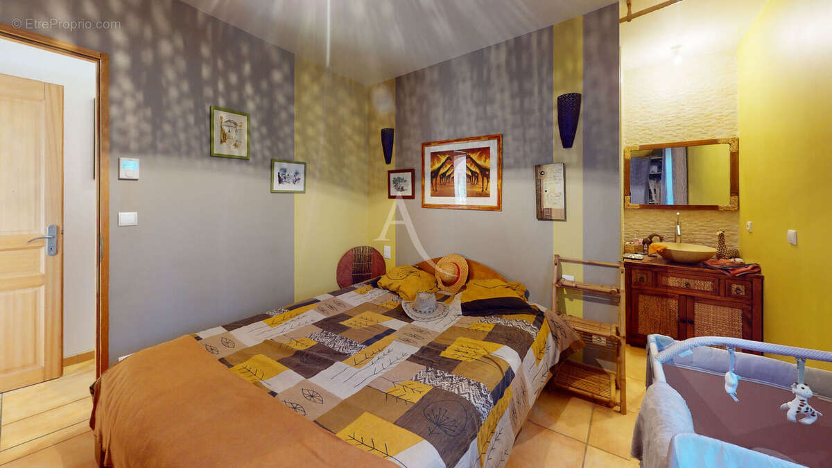 Maison à PUJAUDRAN