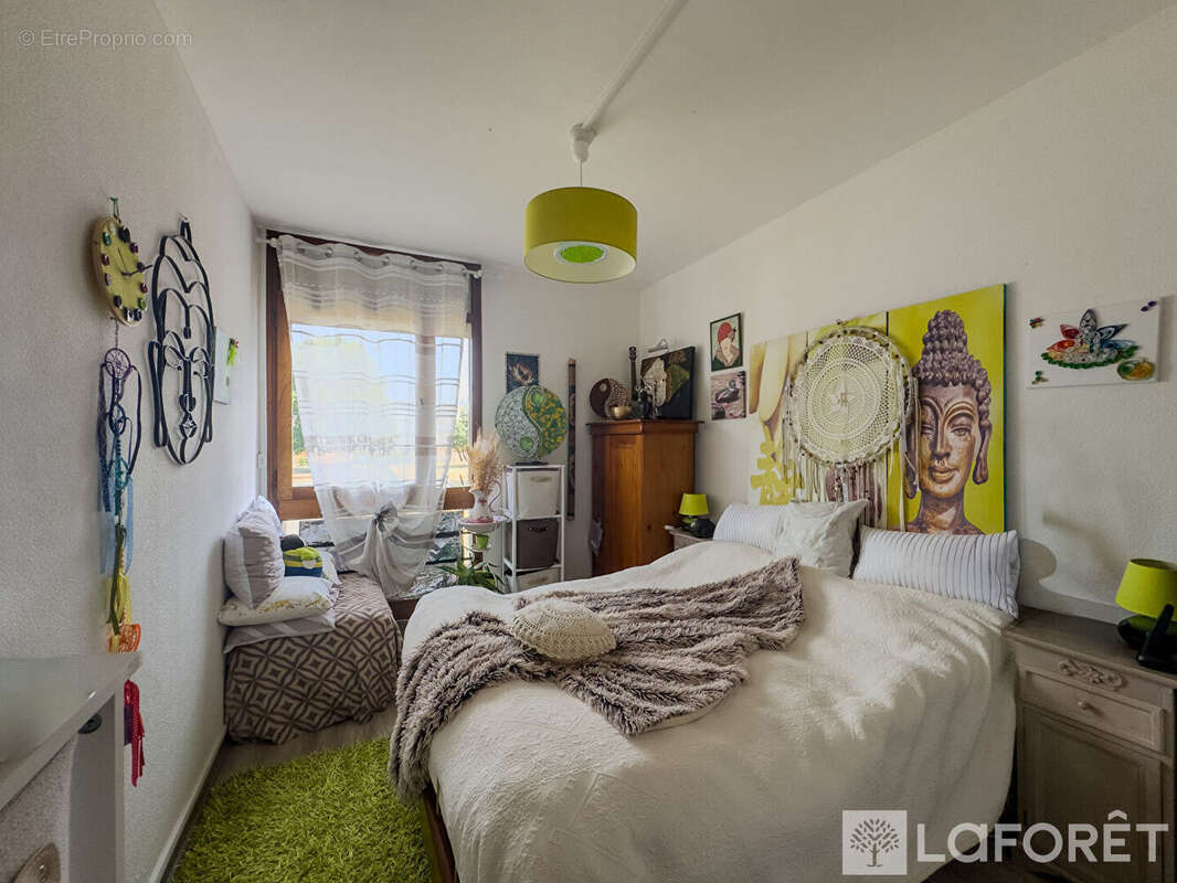 Appartement T3 vendu loué à Biscarrosse - Balcon, loggia, cave et bon état général - photo 3