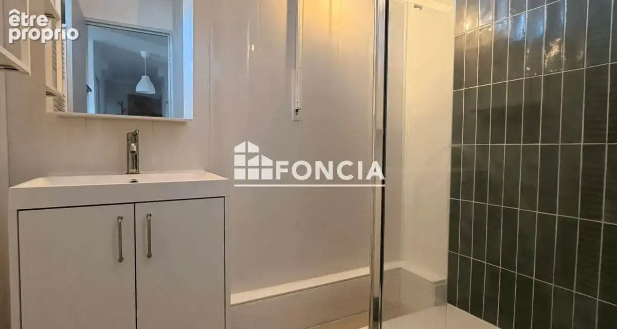 Saint-cyr-sur-loire – t3 de 54 m² avec cave - photo 5
