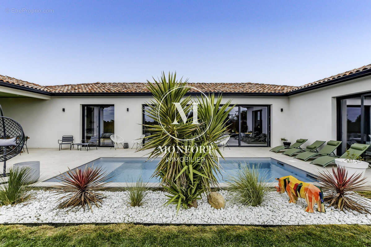 Maison à VERFEIL