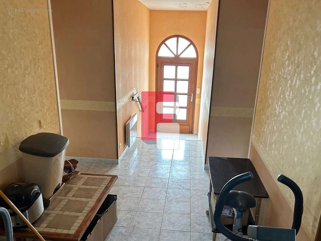 Maison à NOE-LES-MALLETS