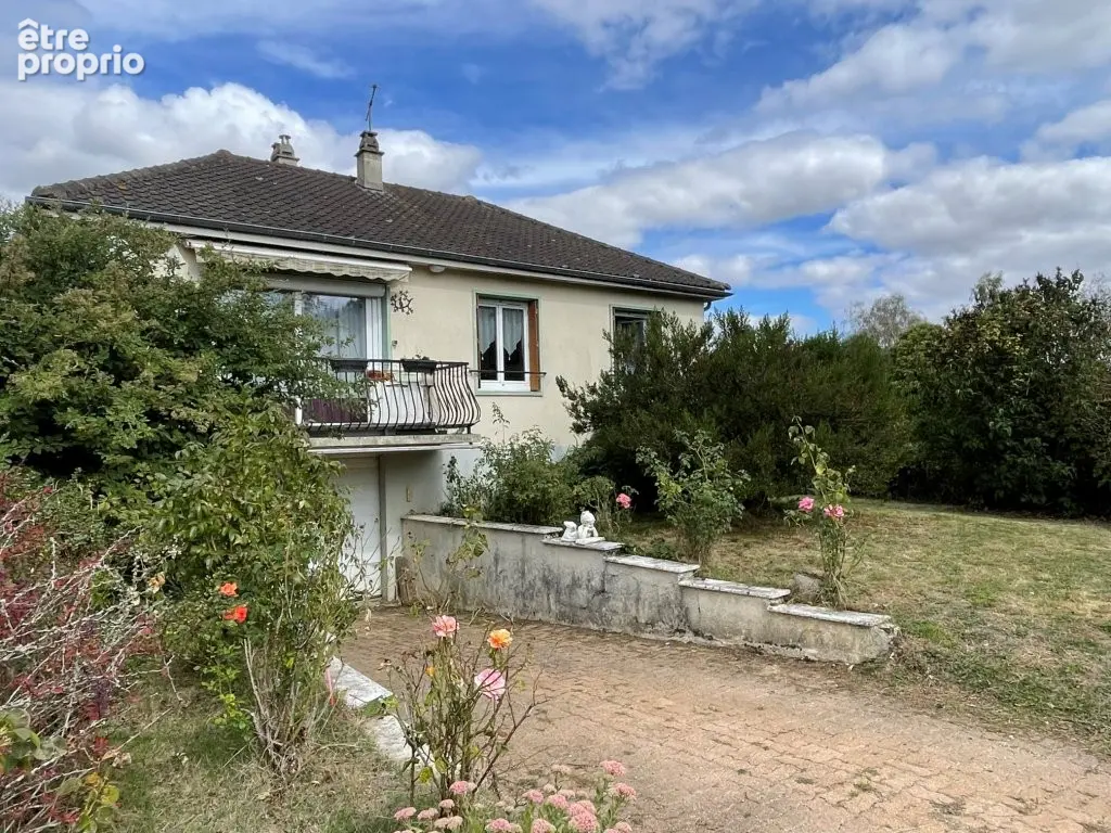 Photo Maison à Le Gault-Perche au prix de 66 000€