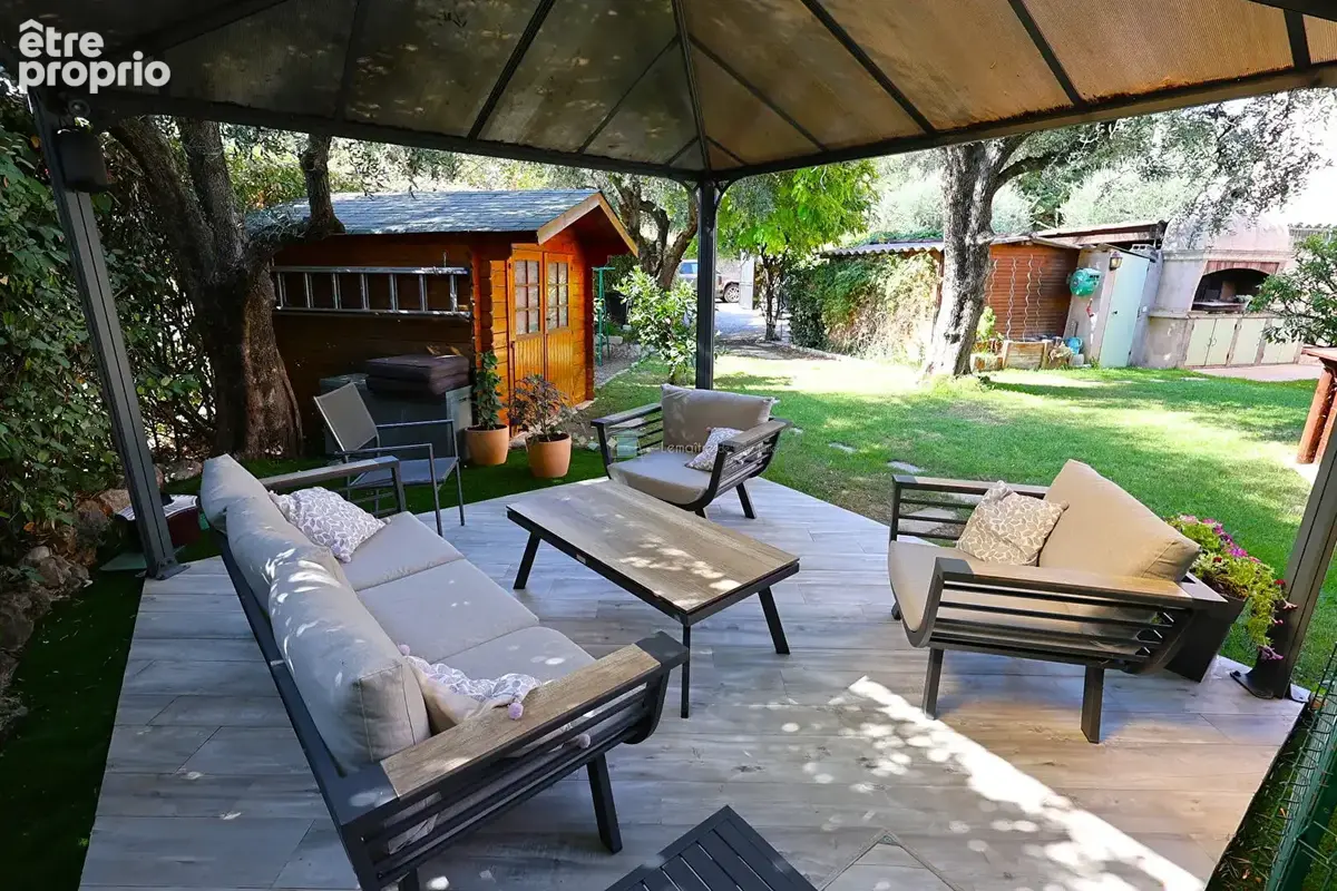 Bas de villa de 80 m² avec jardin de 320 m² et piscine - photo 4