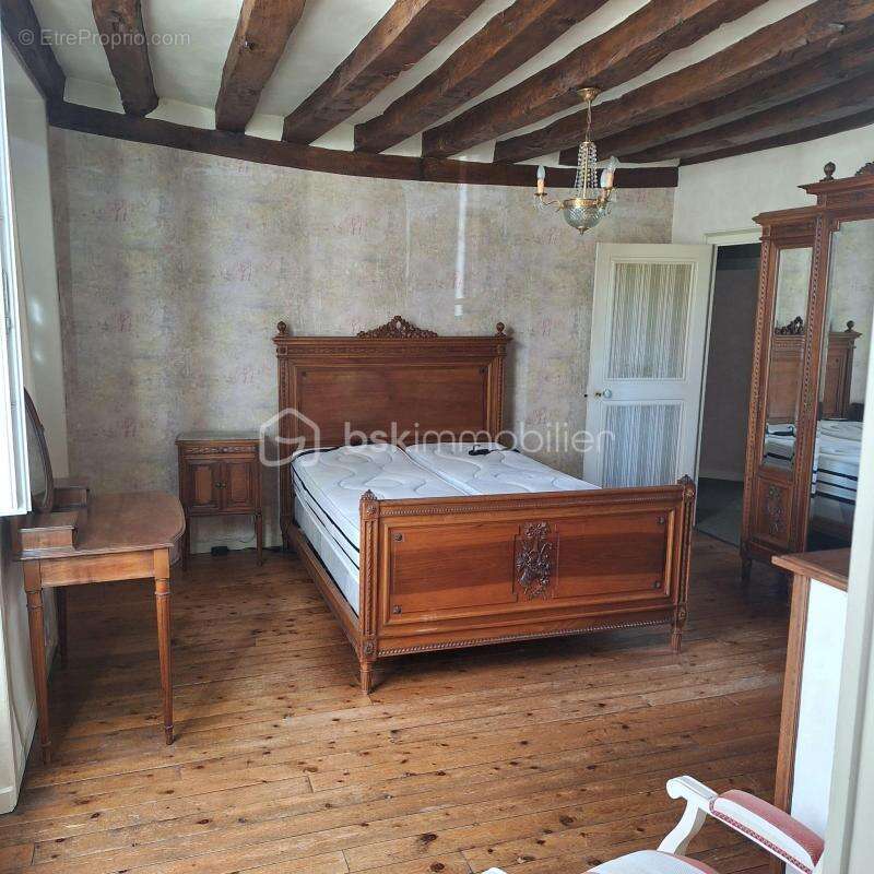 Maison à MARTIGNE-SUR-MAYENNE