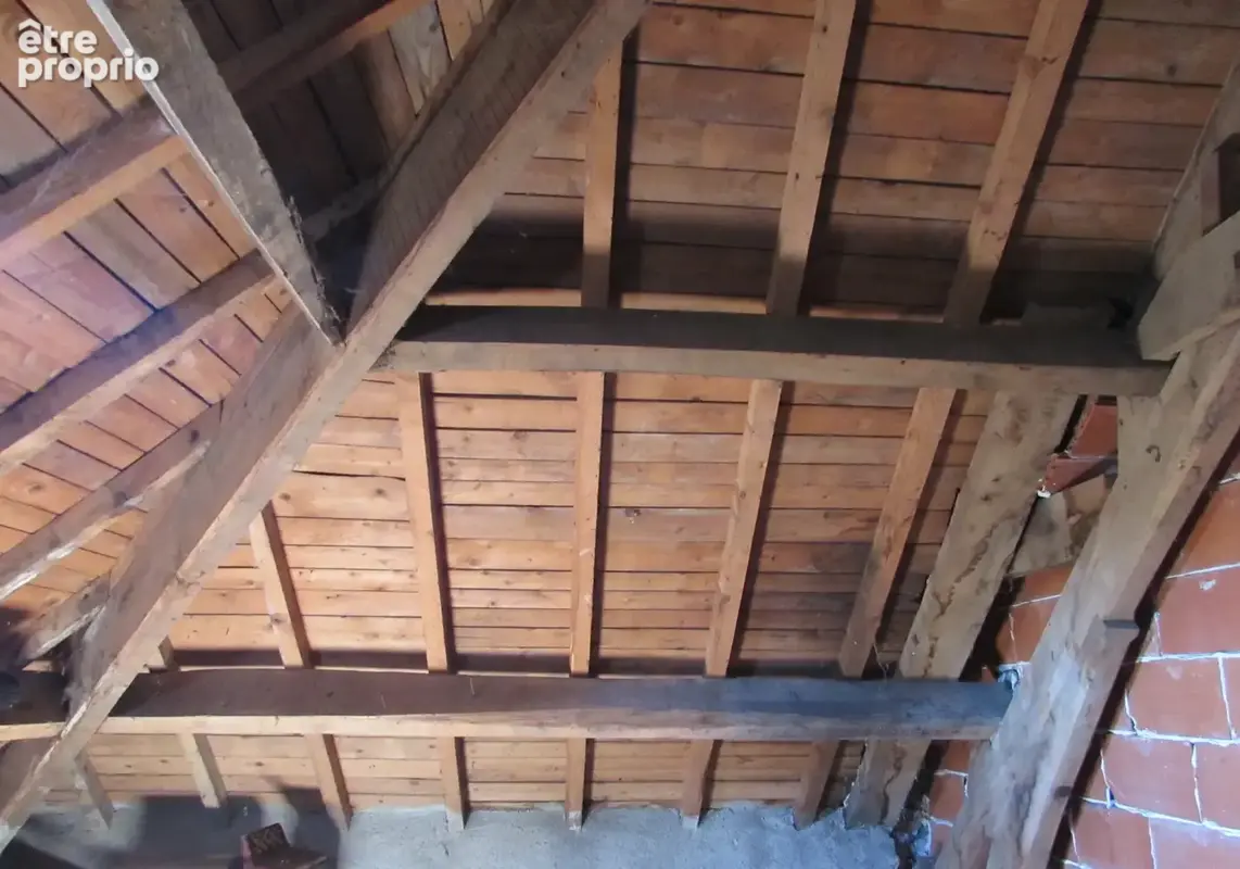 Grande maison familiale avec atelier et garage, au calme en montagne Bourbonnaise - photo 3