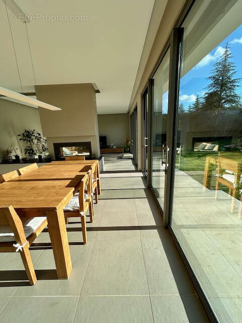 Maison à CHARBONNIERES-LES-BAINS