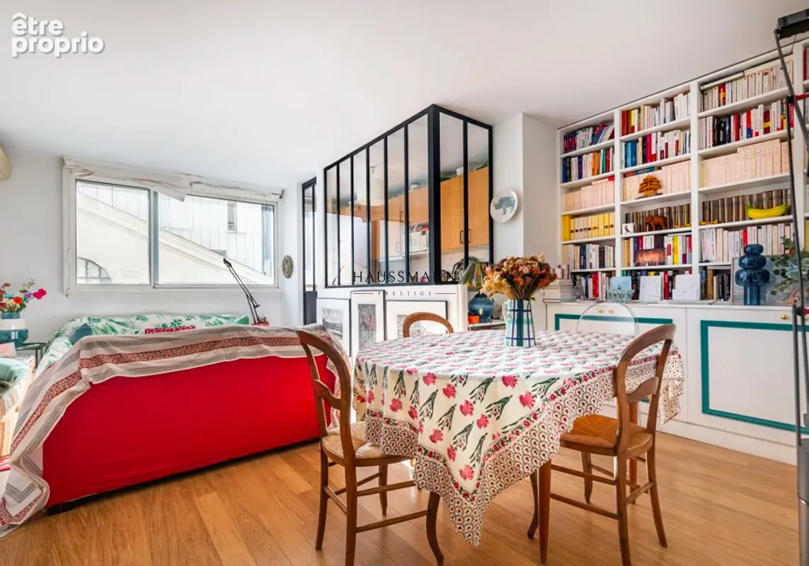 Appartement à PARIS-17E