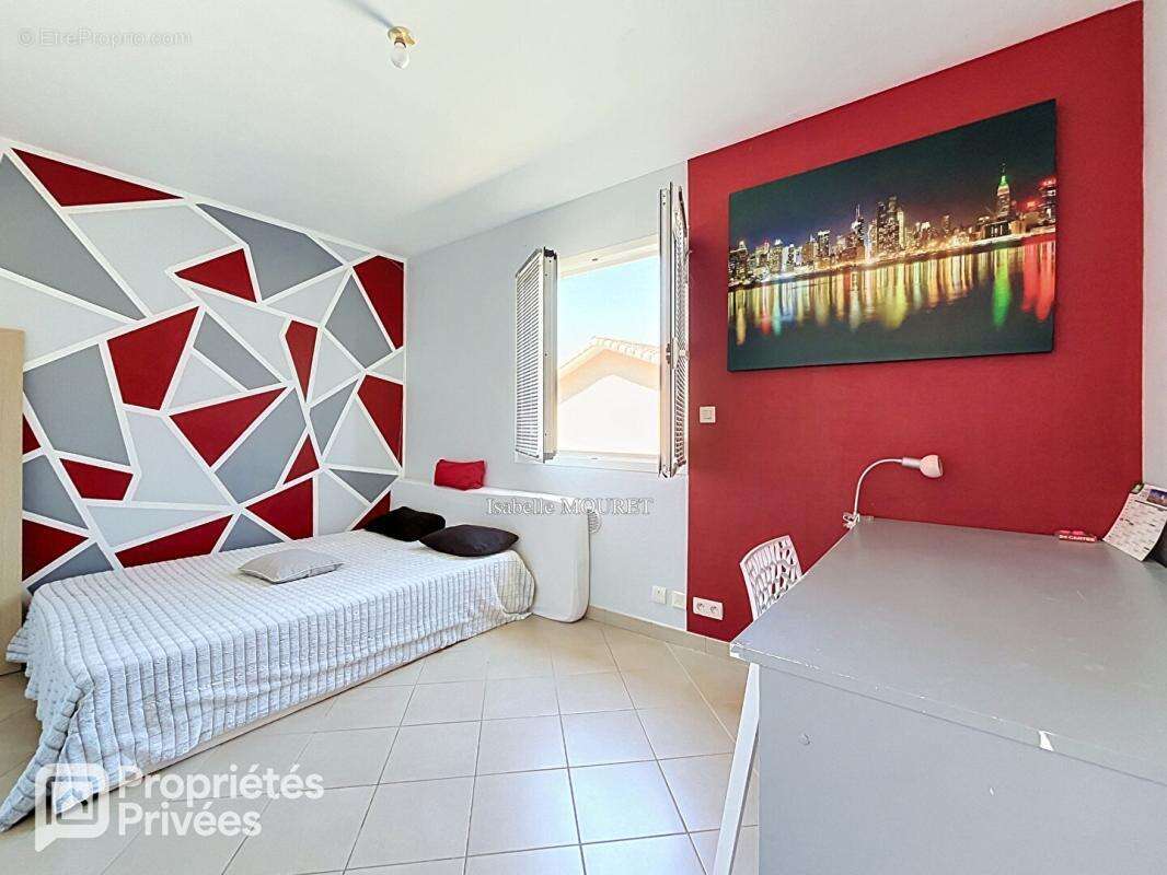 Maison Canals 6 pièce(s) 159m2 - photo 7
