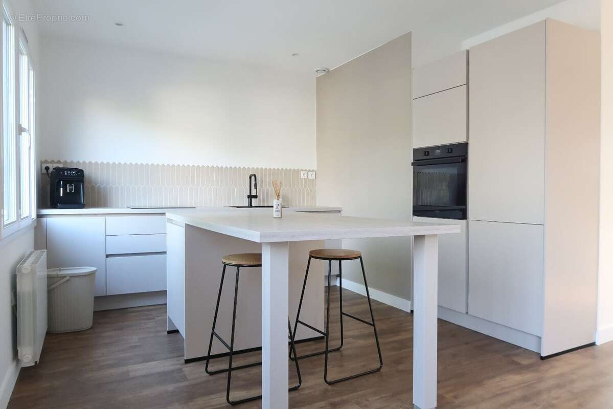 Maison à BOISSET-LES-MONTROND