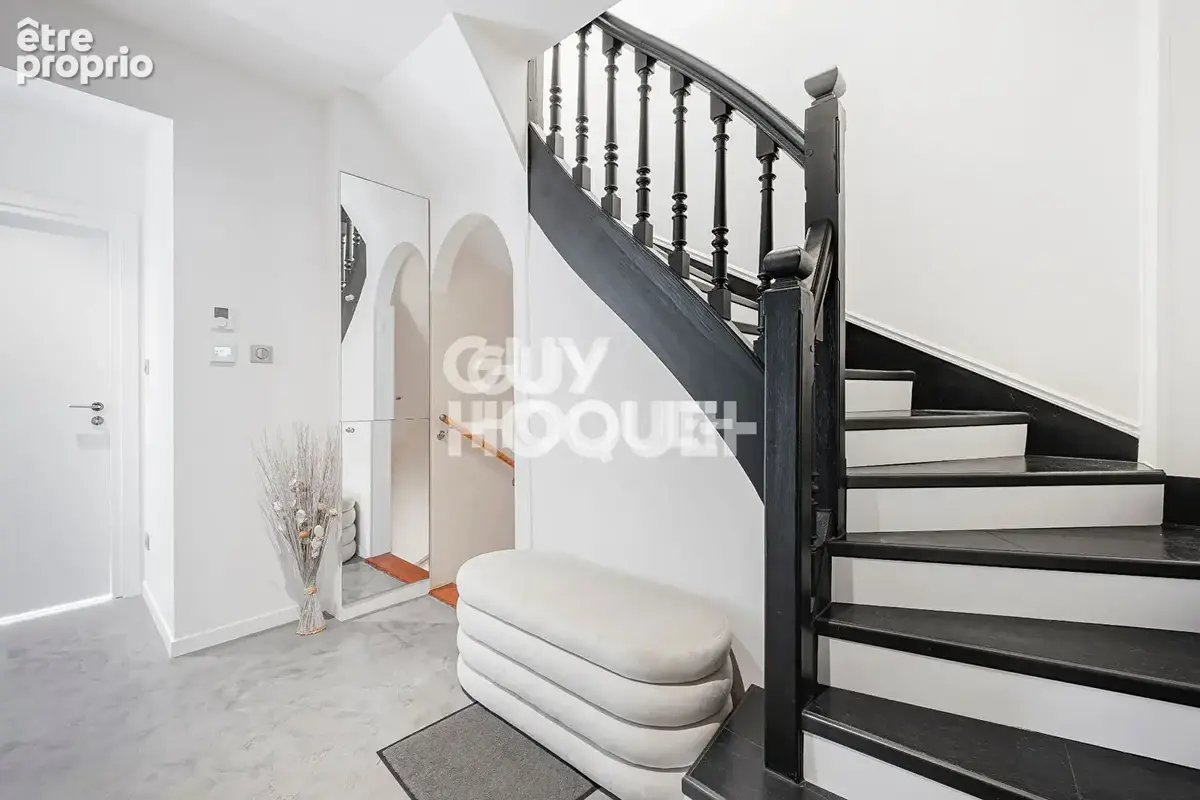 Excellente isolation & confort optimal ? Maison prête à vivre-128 m2 -100 m2 de jardin arboré - photo 12