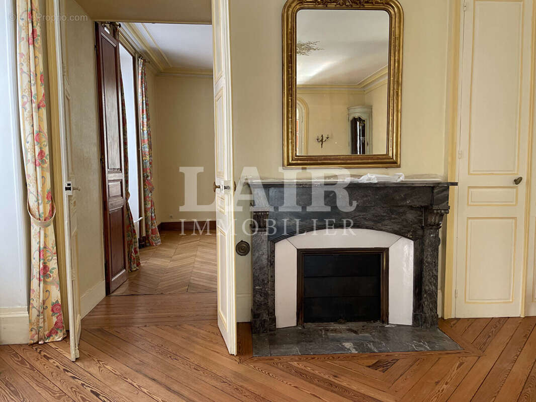 Demeure de charme à vendre sur Mamers, réf B15565 - photo 5
