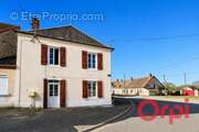 Maison à OUROUER-LES-BOURDELINS