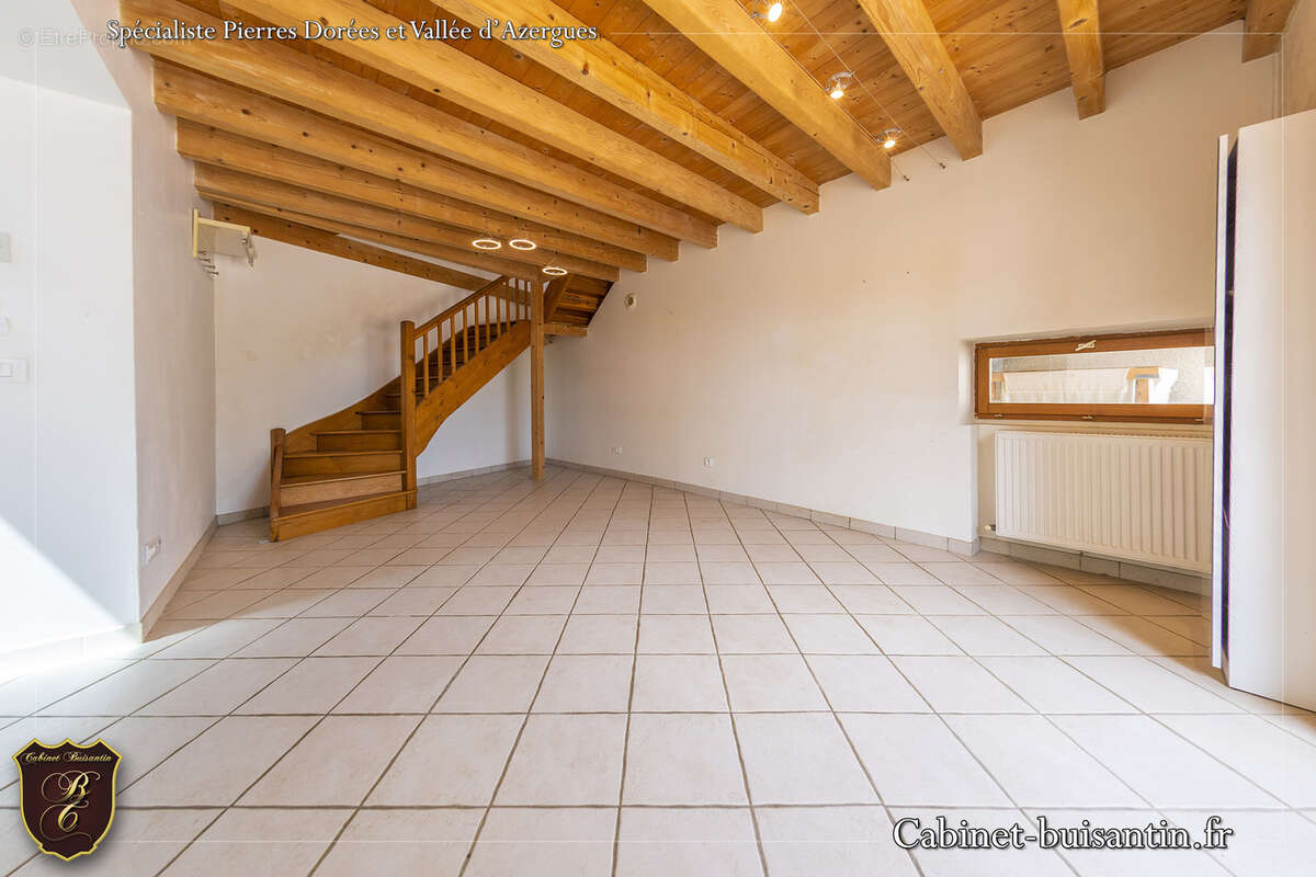 Maison à SAINT-VERAND