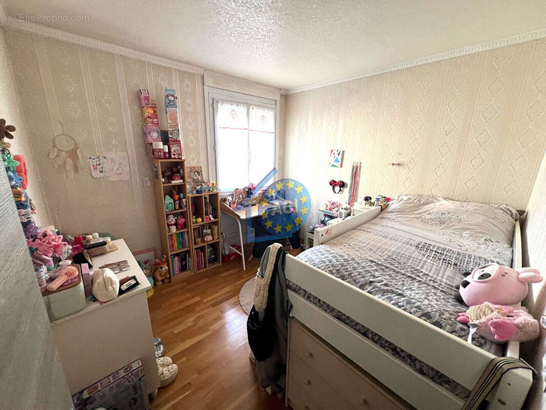 Appartement à MANTES-LA-VILLE