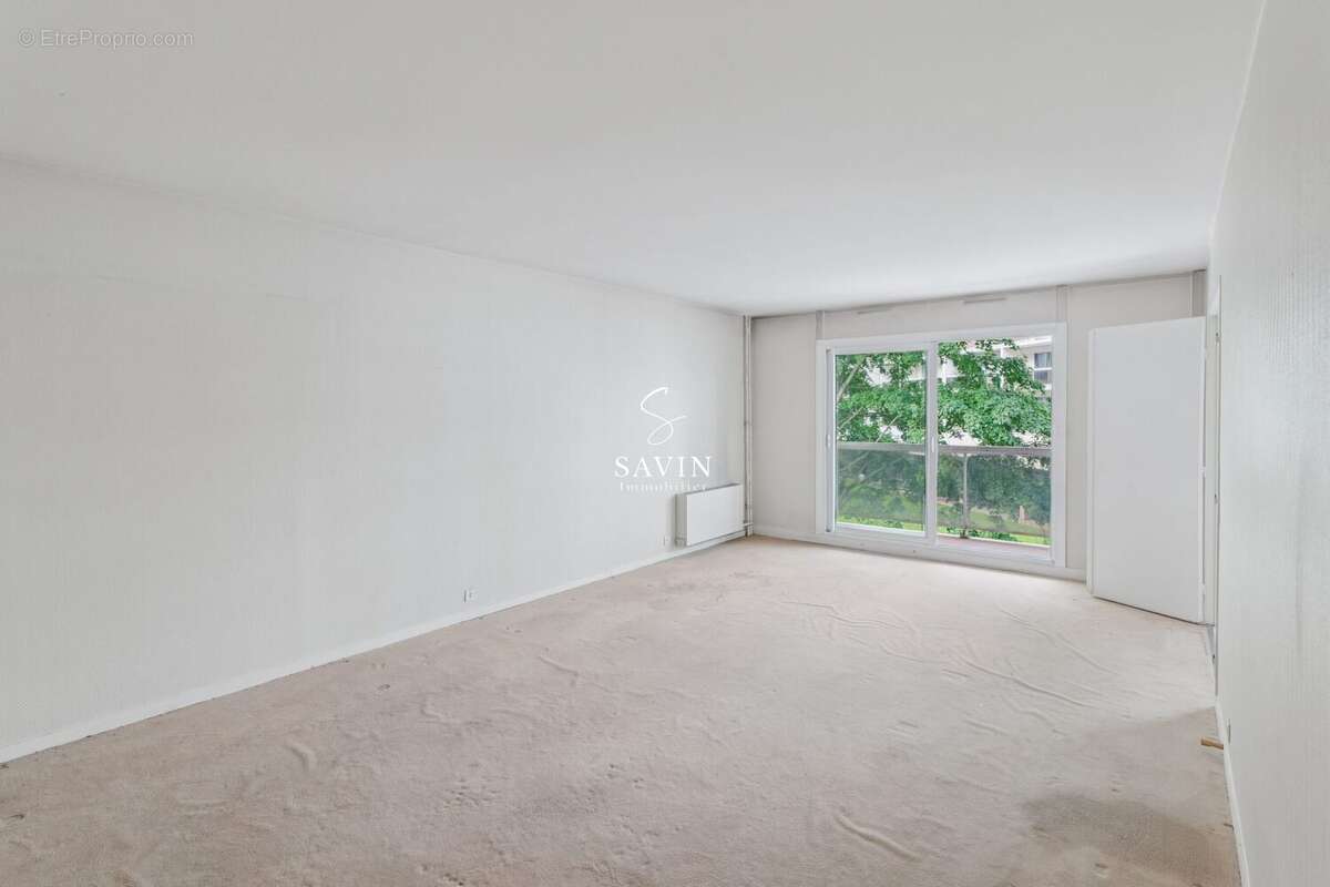 Appartement à PARIS-12E