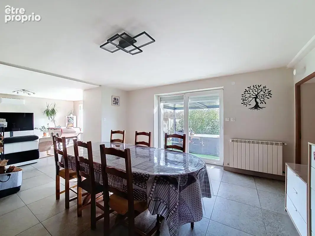 Maison - 6 Chambres - Dont 1 suite parentale - Buanderie - Garage - Jardin - photo 11