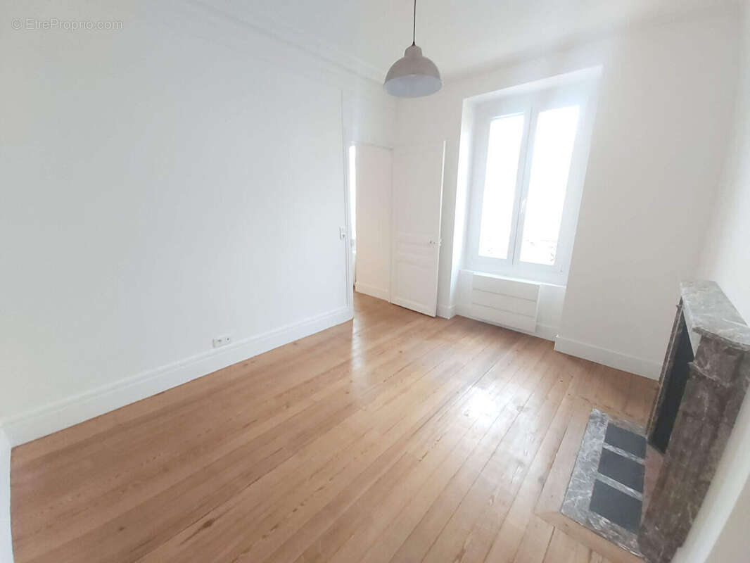 Appartement à LE RAINCY