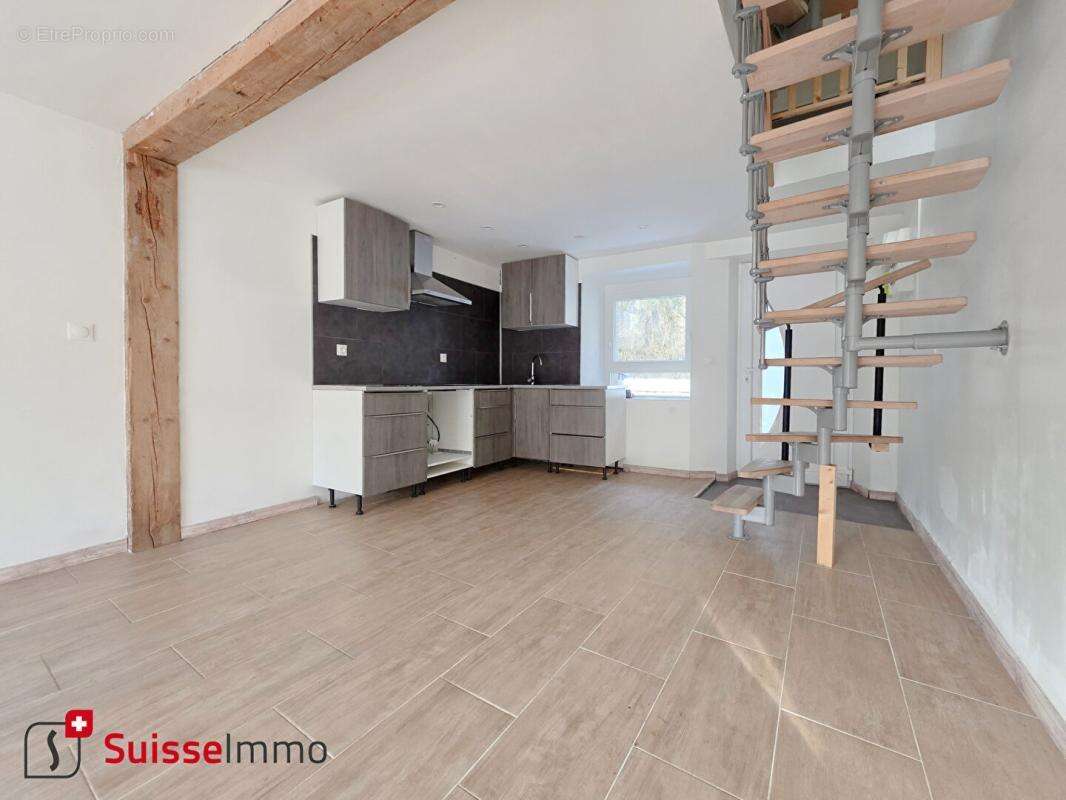 Maison à L'ISLE-SUR-LE-DOUBS