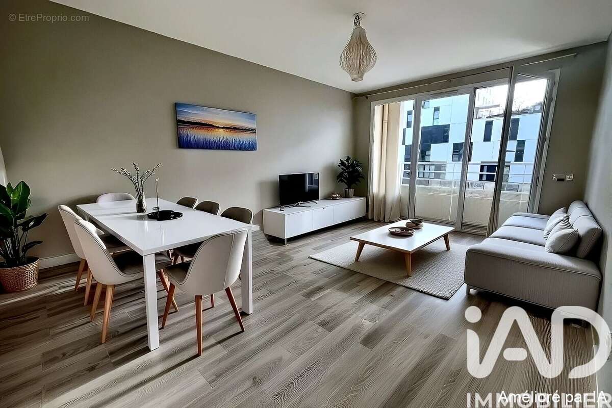 Photo 2 - Appartement à CERGY