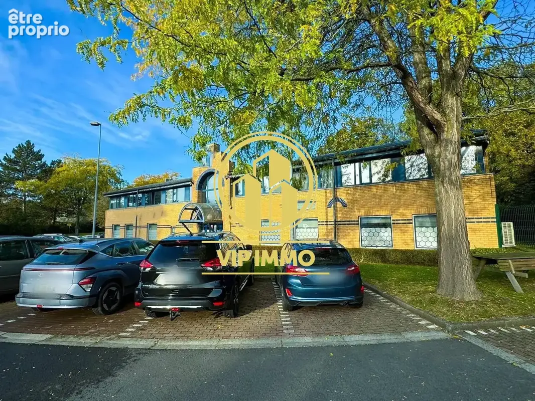 Commerce 745 m² à vendre à Villeneuve-D'ascq (59650) - photo 3