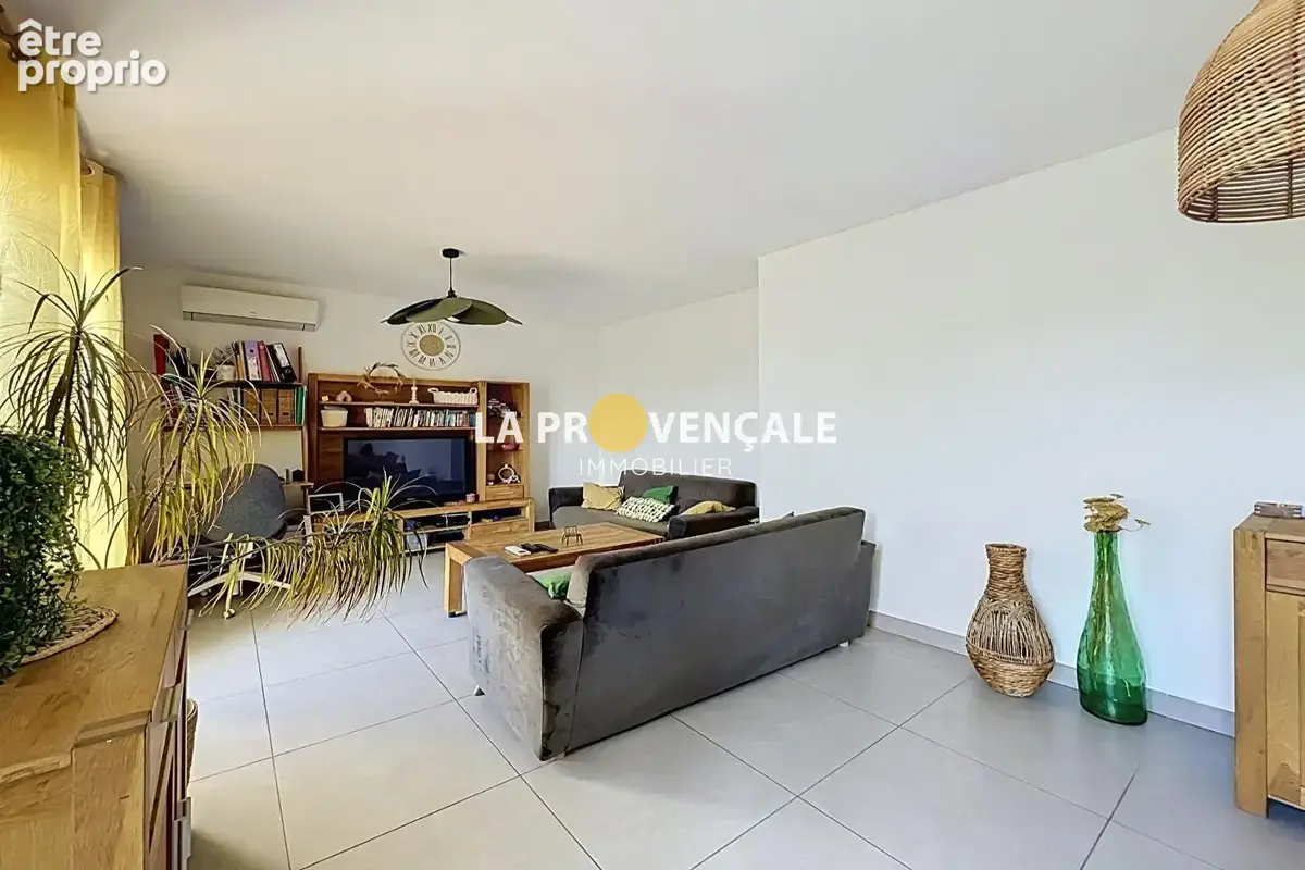 Maison 4 pièces 90 m² à vendre à Trets (13530) - photo 4